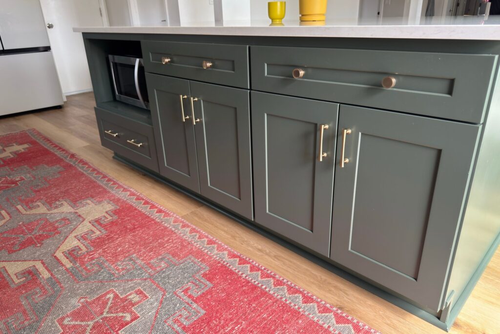 lazy-susan-design-beaverton-kitchen-remodel-after-7  lazysusandesign.com